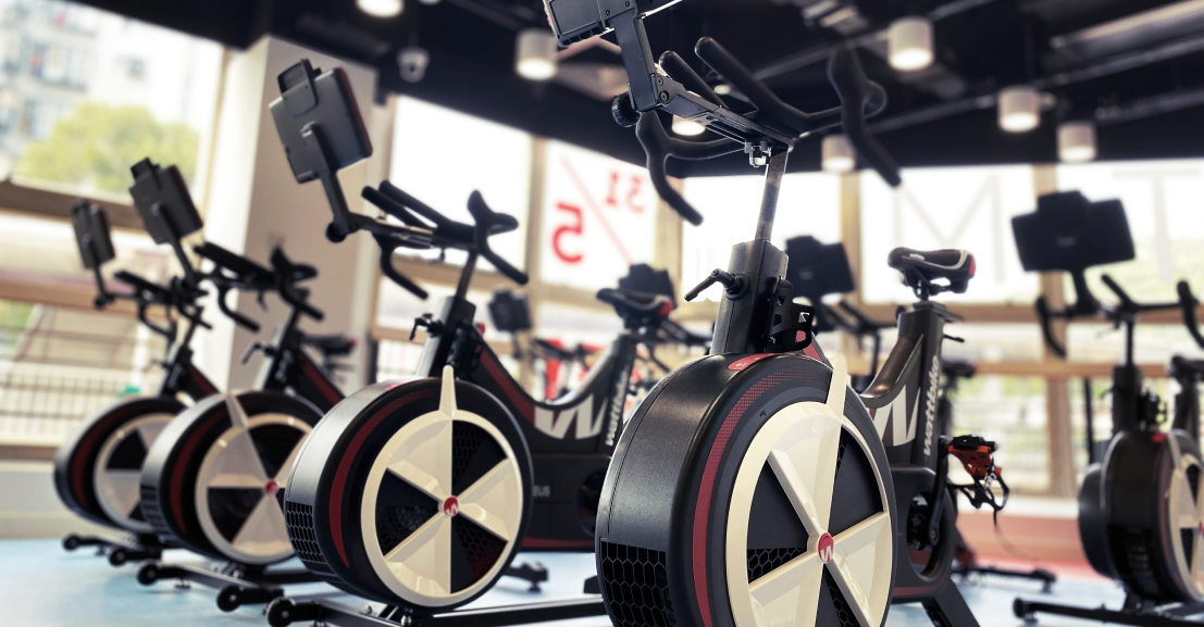 Centre gym equipment photo